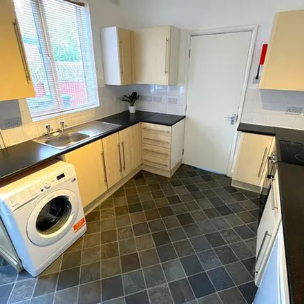 Rent this 1 bed apartment on Rutland Street in Mansfield, NG18 4AW