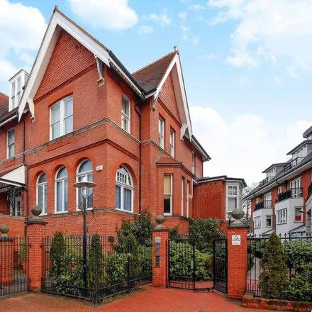 Rent this 1 bed apartment on Weech Road in London, NW3 7AG