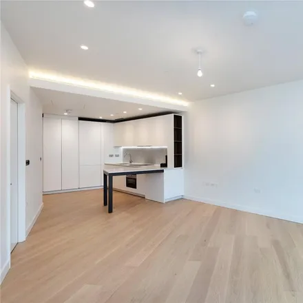 Rent this 1 bed apartment on BBC Studioworks Television Centre in Ring Road, London