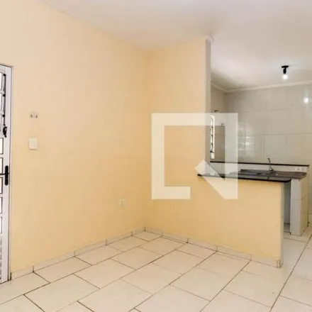Rent this 1 bed apartment on Rua Muritiba in Presidente Dutra, Guarulhos - SP