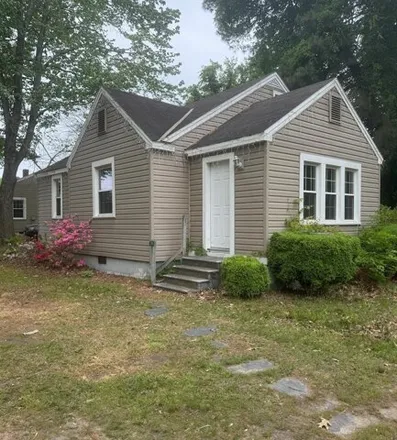 Buy this 3 bed house on Miss Mary Seafood in 758 Rappahannock Drive, White Stone
