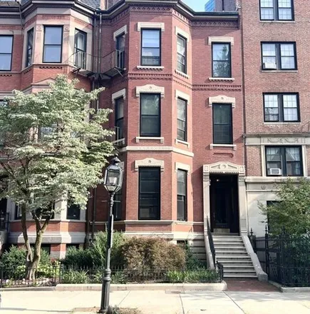 Rent this 1 bed condo on 86 Commonwealth Avenue in Boston, MA 02116