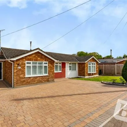 Image 1 - Fyfield Avenue, Wickford, SS12 0PA, United Kingdom - House for sale
