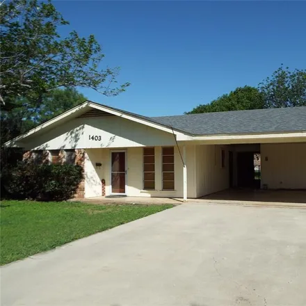 Buy this 3 bed house on 3R Candles in 1309 Willis Street, Brownwood