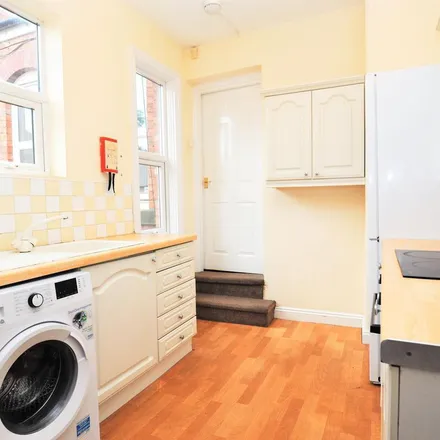 Image 8 - David Walton, Shortridge Terrace, Newcastle upon Tyne, NE2 2JH, United Kingdom - Apartment for rent