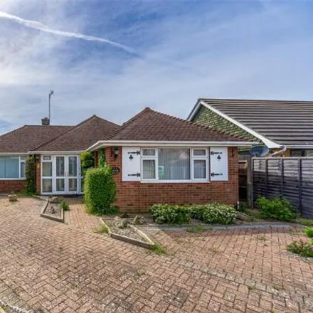 Buy this 2 bed house on 8 Singleton Crescent in Goring-by-Sea, BN12 5DE