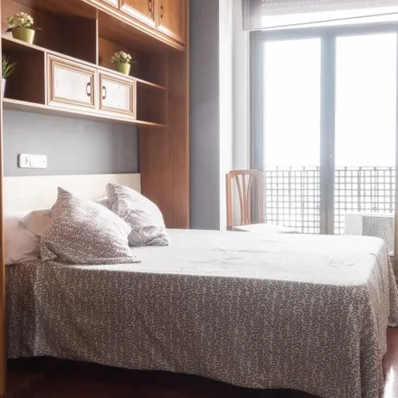 Rent this studio apartment on El Corte Inglés in Calle Preciados, 28013 Madrid