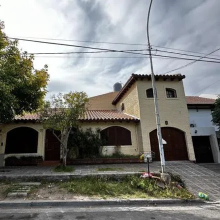 Rent this 5 bed house on Carlos H. Rodríguez in Área Centro Oeste, Neuquén