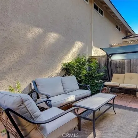 Image 7 - Walnut Trail, Irvine, CA 92406, USA - Condo for sale