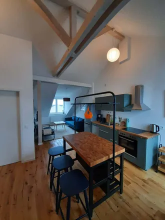 Rent this 2 bed apartment on Karl-Liebknecht-Straße 98 in 04275 Leipzig, Germany