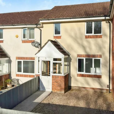 Buy this 2 bed townhouse on Tory Brook Court in Colebrook Village, PL7 2FY