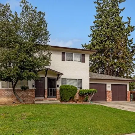 Image 2 - 10357 Greenwood Court, Cupertino, CA 95014, USA - House for sale