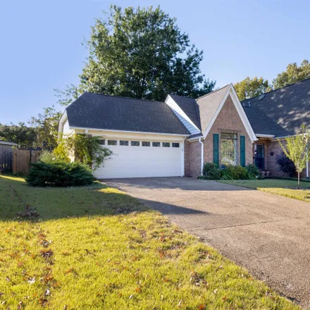 Buy this 5 bed house on 4479 Fairwind Cove in Shelby County, TN 38125