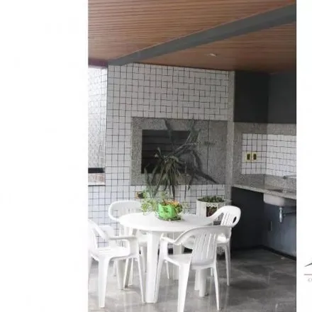 Buy this 3 bed apartment on Stro.go e Cia in Avenida Ipiranga 560 B, Goiabeira