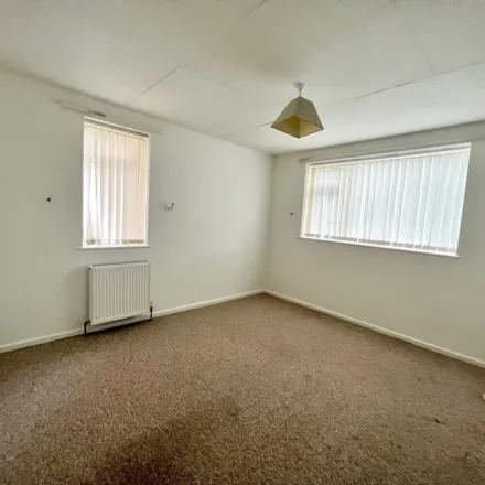 Image 3 - 47 Lower Down Road, North Weston, BS20 6PE, United Kingdom - Apartment for rent