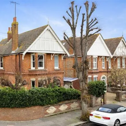 Buy this 3 bed house on Kingsland Road in Worthing, BN14 9EB