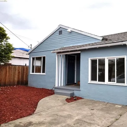 Buy this 4 bed house on 961 107th Avenue in Oakland, CA 94621