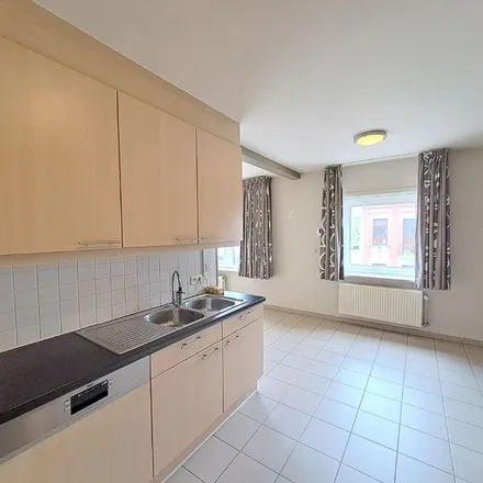 Rent this 2 bed apartment on Ommegangstraat 15 in 8550 Zwevegem, Belgium