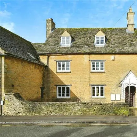 Image 1 - St Britius, Carterton Road, Brize Norton, OX18 3LZ, United Kingdom - House for sale