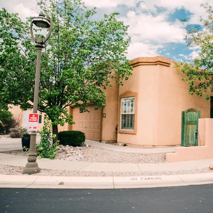 Image 2 - 3784 Candelarias Lane Northwest, Albuquerque, NM 87107, USA - House for sale