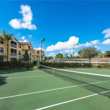 Image 9 - 4690 Saint Croix Lane, Willoughby Acres, Collier County, FL 34109, USA - Apartment for rent