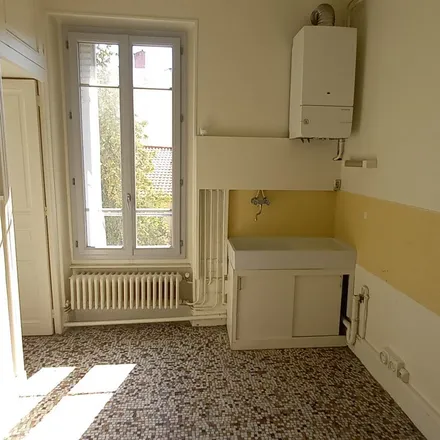 Image 2 - Taravant immobilier, Boulevard Jean Jaurès, 63000 Clermont-Ferrand, France - Apartment for rent