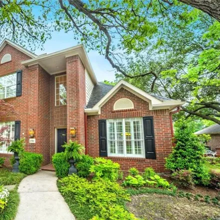Buy this 5 bed house on 1980 Highlander Drive in Rowlett, TX 75088