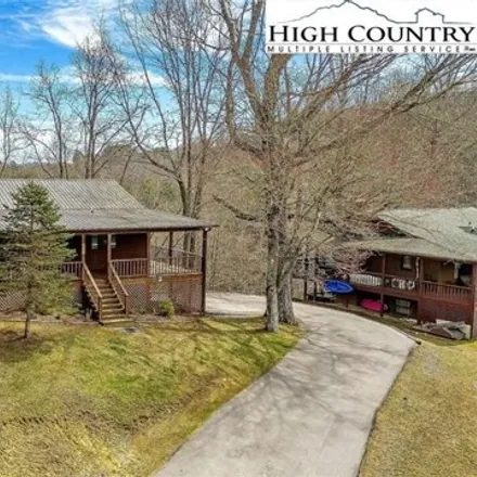 Image 3 - 974 Deerwood Road, Alleghany County, NC 28663, USA - House for sale