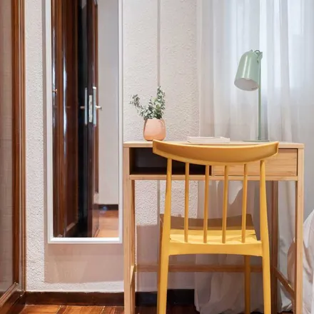 Rent this 1 bed apartment on Evaristo San Miguel in Calle de Evaristo San Miguel, 28008 Madrid