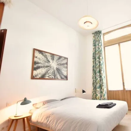 Rent this 4 bed apartment on 1060 Saint-Gilles - Sint-Gillis