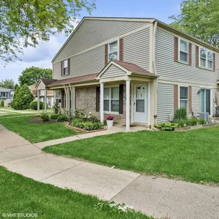 Buy this 2 bed house on 799 Huntly Court in Schaumburg, IL 60194