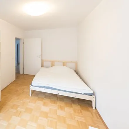 Image 2 - Birkerstraße 32, 80636 Munich, Germany - Room for rent