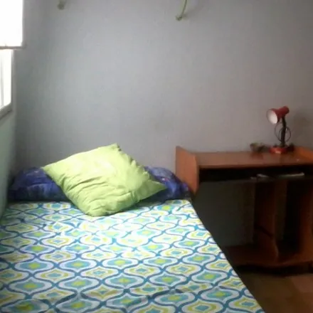 Rent this 1 bed room on Calle Obispo Urquinaona in 1, 11005 Cádiz
