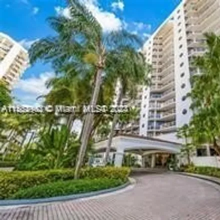 Rent this 3 bed condo on 3610 Yacht Club Drive in Aventura, FL 33180