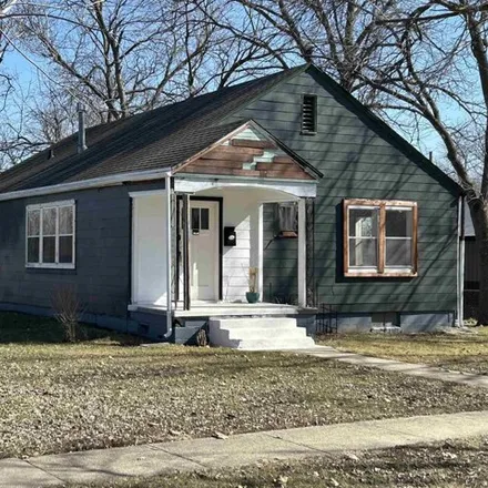 Buy this 2 bed house on 567 Cameo Street in Onawa, IA 51040