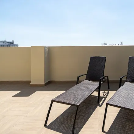 Image 2 - Avinguda de Pius XII, 16015 Valencia, Spain - Apartment for rent