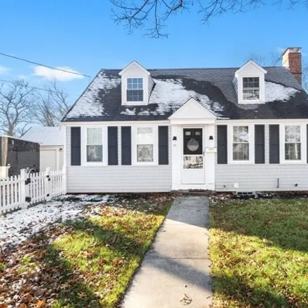 Rent this 3 bed house on 32 Woodside Avenue in Jefferson Shores, Wareham