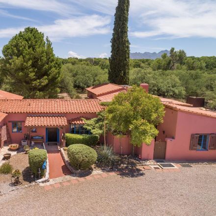 Rent this 6 bed house on Tubac in AZ, US