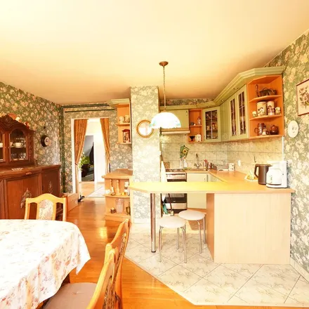 Rent this 4 bed apartment on aleja Niepodległości in 70-225 Szczecin, Poland