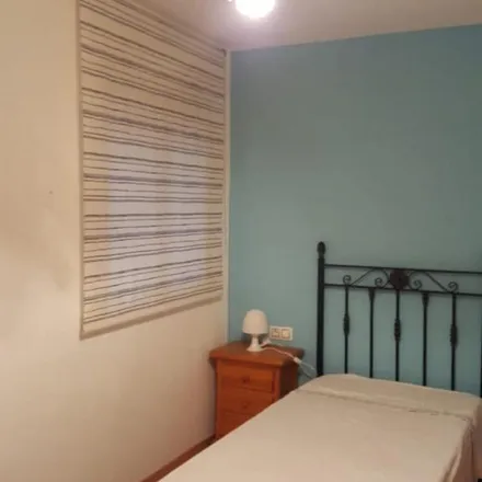 Rent this 2 bed apartment on Assen Motos in Carrer del Mestre Valls, 46022 Valencia