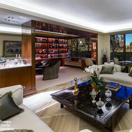 Image 3 - 812 FIFTH AVENUE 10A in New York - Apartment for sale