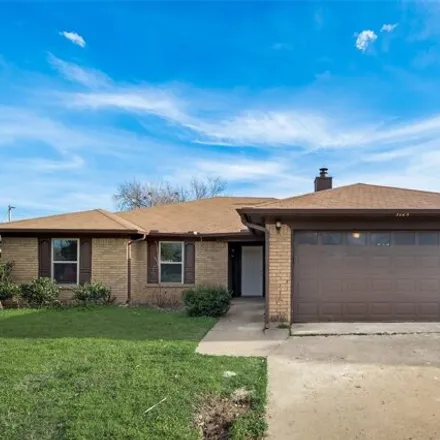 Rent this 3 bed house on 5734 Chesapeake Street in Watauga, TX 76148