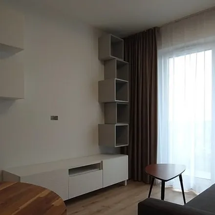 Rent this 2 bed apartment on Aleja Marszałka Józefa Piłsudskiego 98B in 92-202 Łódź, Poland