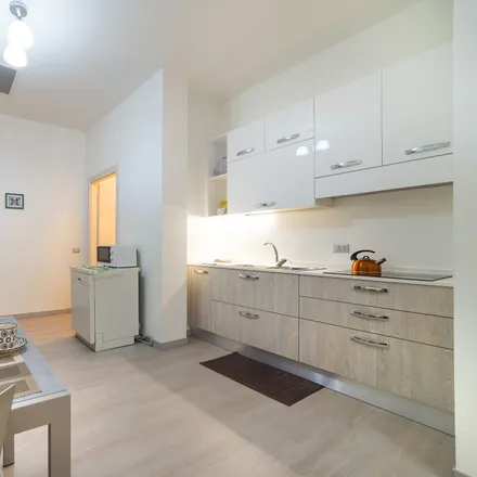 Image 3 - Studio Rubini e Partners, Piazza Bra, 10, 37121 Verona VR, Italy - Apartment for rent