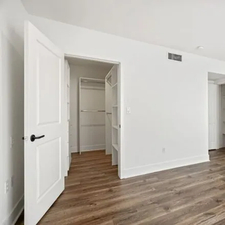 Image 4 - 1234 Armacost Avenue, Los Angeles, CA 90025, USA - House for rent