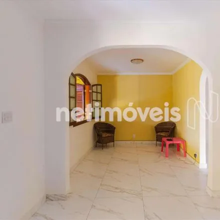 Buy this 2 bed house on Rua Albuquerque Maranhão in Campo Alegre, Belo Horizonte - MG