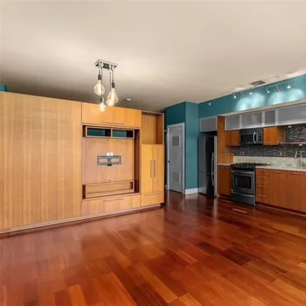 Image 7 - Gallery Condominiums, 2911 2nd Avenue, Seattle, WA 98121, USA - Condo for sale