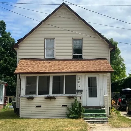 Buy this 3 bed house on 204 North Mill Street in Clio, Genesee County