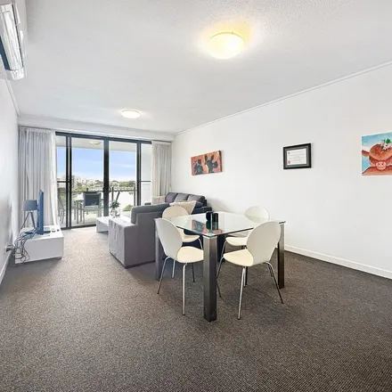 Rent this 2 bed apartment on Old railway cafe in Flinders Street, Townsville City QLD 4810