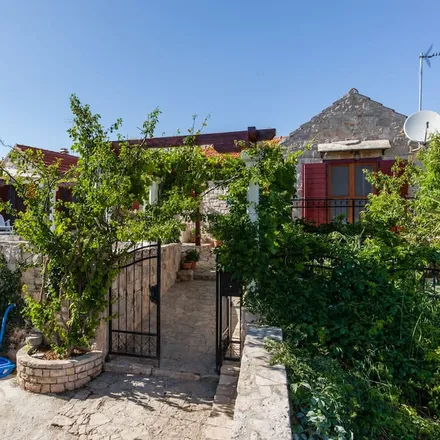 Image 8 - Donje Selo, Split-Dalmatia County, Croatia - House for rent